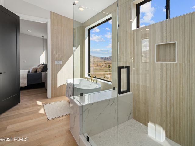 6858 E Summit Peak Circle, Huntsville, UT 84317