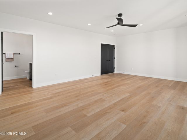 6858 E Summit Peak Circle, Huntsville, UT 84317