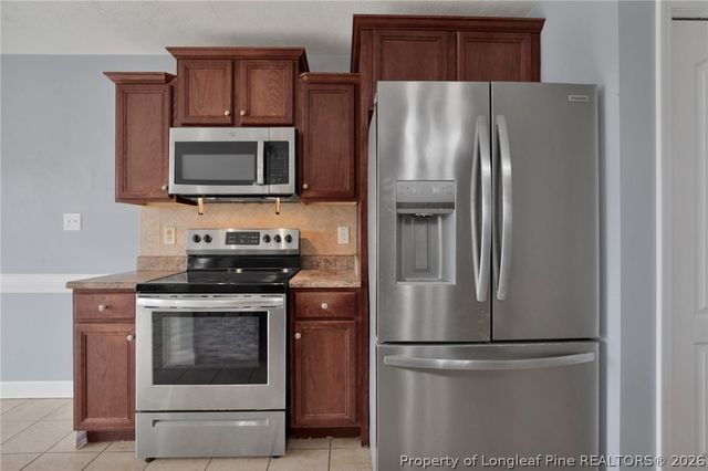 505 Collinwood Drive, Raeford, NC 28376