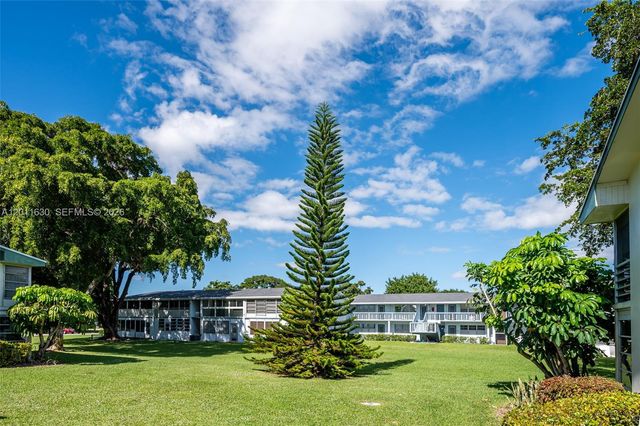 102 E Upminster E 102, Deerfield Beach, FL 33442