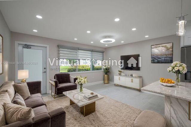 102 E Upminster E 102, Deerfield Beach, FL 33442