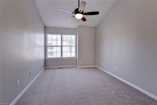 12856 Daybreak CIR, Newport News, VA 23602
