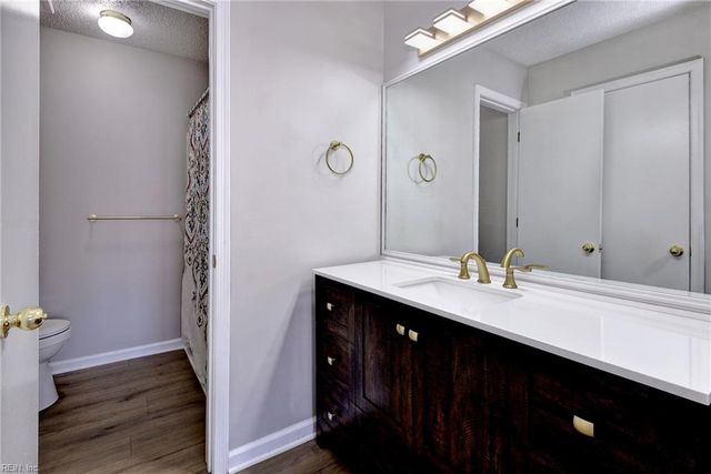 12856 Daybreak CIR, Newport News, VA 23602