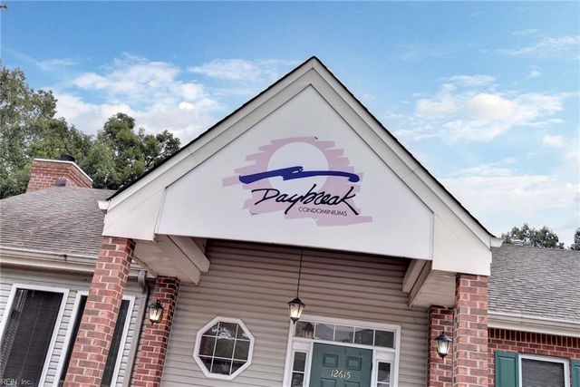 12856 Daybreak CIR, Newport News, VA 23602