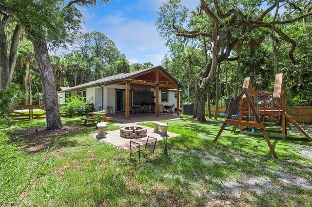 215 SUNRISE BOULEVARD, Debary, FL 32713