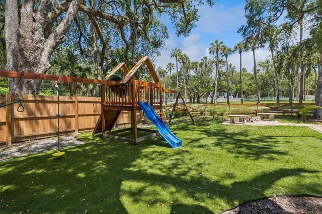 215 SUNRISE BOULEVARD, Debary, FL 32713