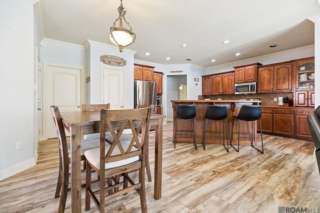 12292 Dutchtown Villa Dr, Geismar, LA 70734