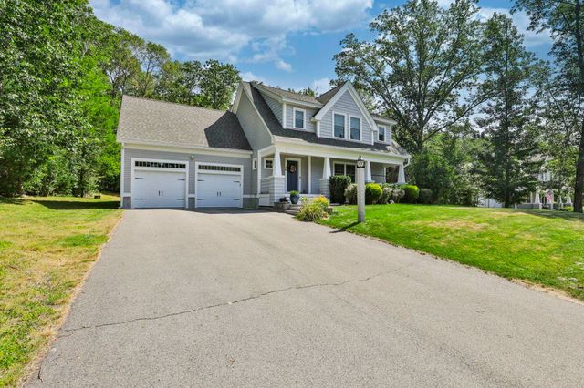 76 Grouse Run, Pelham, NH 03076