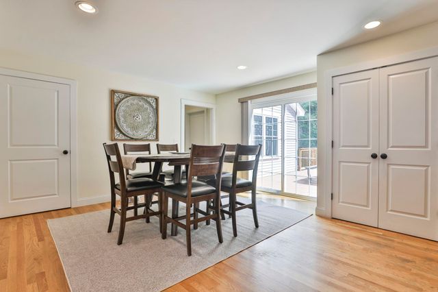 76 Grouse Run, Pelham, NH 03076