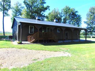 1105 W Dawson Smith Rd, Madison, IN 47250