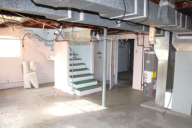 181 W Broadway Street, Danville, IN 46122