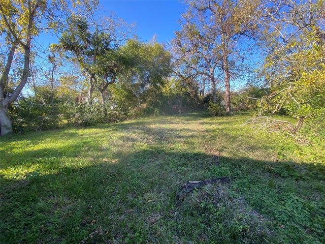 4329 Bond Street, Houston, TX 77026