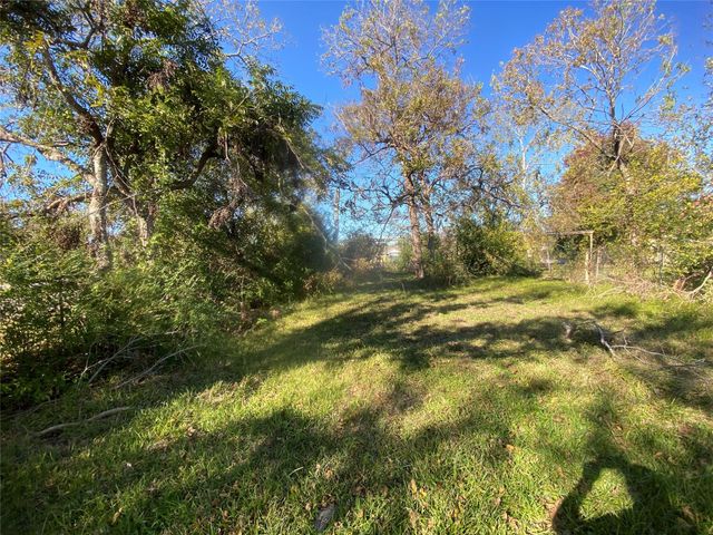 4329 Bond Street, Houston, TX 77026