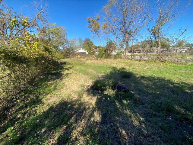 4329 Bond Street, Houston, TX 77026