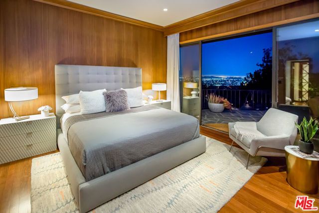 1131 Miradero Road, Beverly Hills, CA 90210