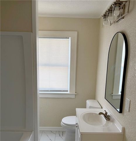 126 S Willow Avenue, Sugar Creek, MO 64053