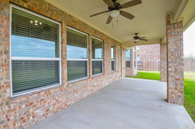 8407 Rocky Bend Lane, Pearland, TX 77584