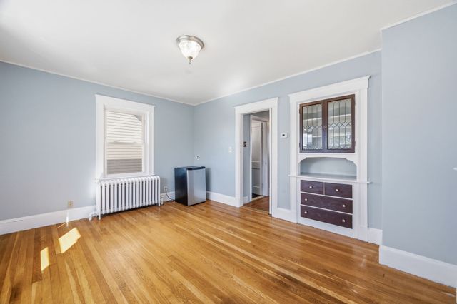 28 Vine Ave 28, Quincy, MA 02169