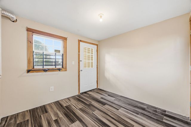 28 Vine Ave 28, Quincy, MA 02169