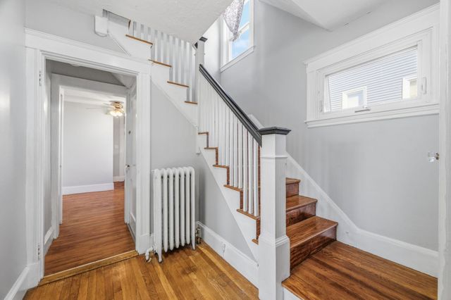 28 Vine Ave 28, Quincy, MA 02169
