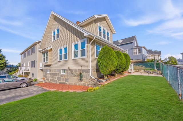 28 Vine Ave 28, Quincy, MA 02169
