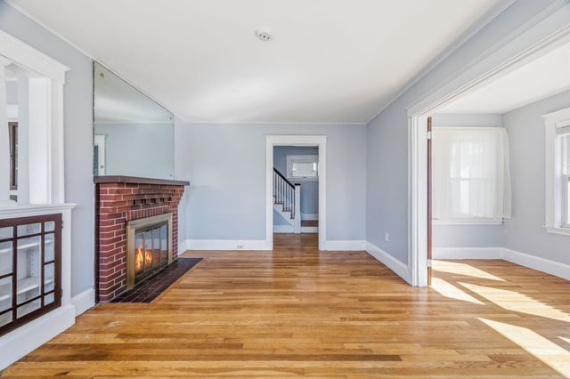 28 Vine Ave 28, Quincy, MA 02169