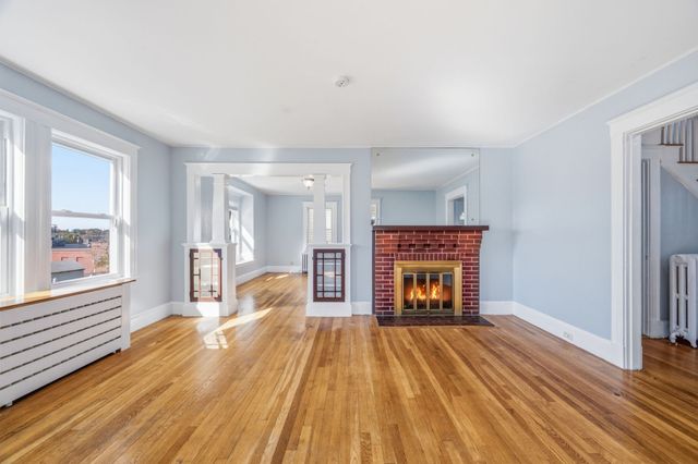 28 Vine Ave 28, Quincy, MA 02169