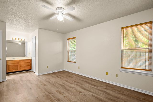 13309 Saddlebrook TRL A, Austin, TX 78729