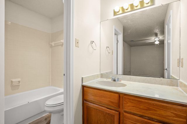 13309 Saddlebrook TRL A, Austin, TX 78729