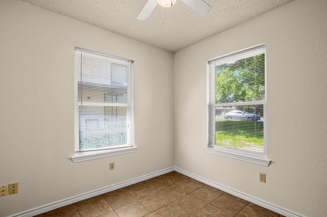 13309 Saddlebrook TRL A, Austin, TX 78729