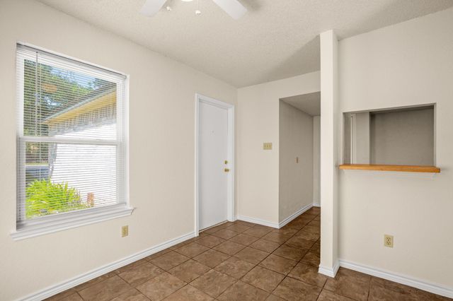 13309 Saddlebrook TRL A, Austin, TX 78729
