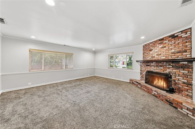 838 Maryhurst, Claremont, CA 91711