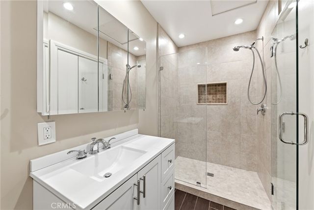 838 Maryhurst, Claremont, CA 91711