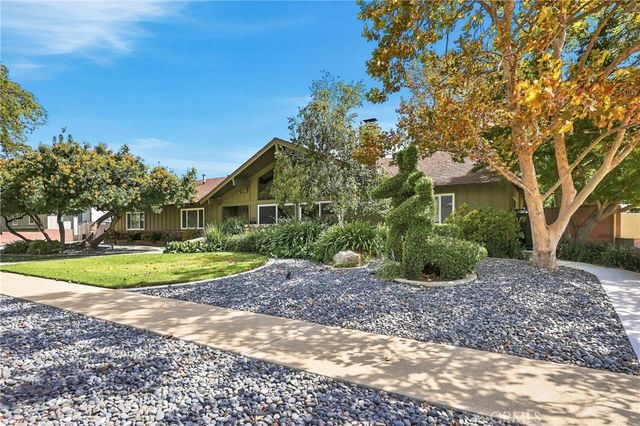 838 Maryhurst, Claremont, CA 91711