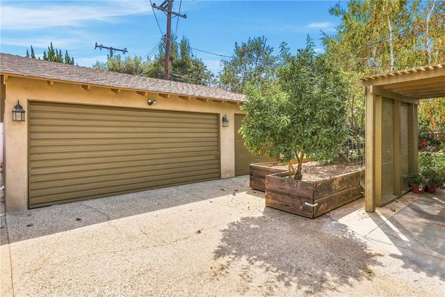 838 Maryhurst, Claremont, CA 91711