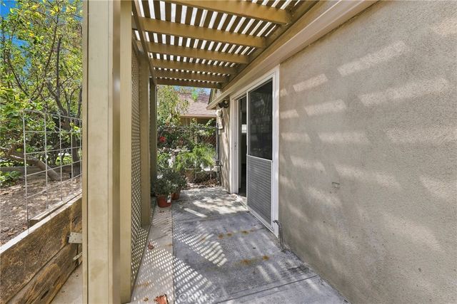 838 Maryhurst, Claremont, CA 91711