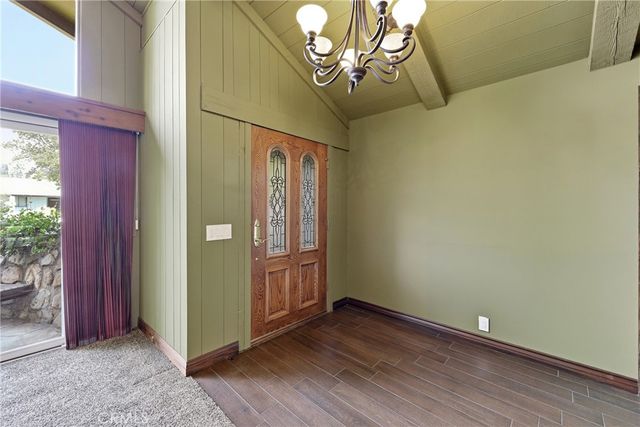 838 Maryhurst, Claremont, CA 91711