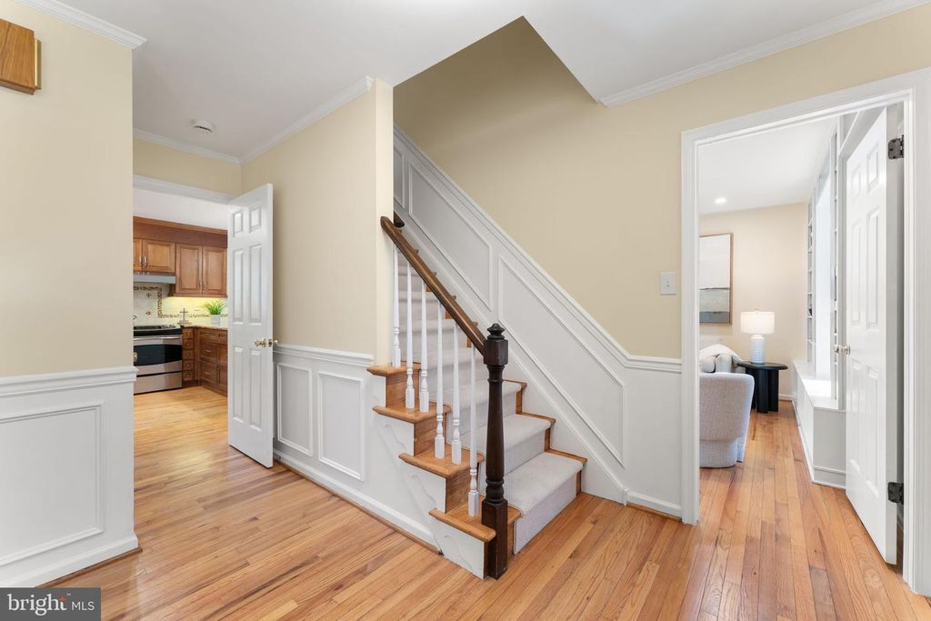 209 RAWLES RUN LN, BRYN MAWR, PA 19010 — photo 3