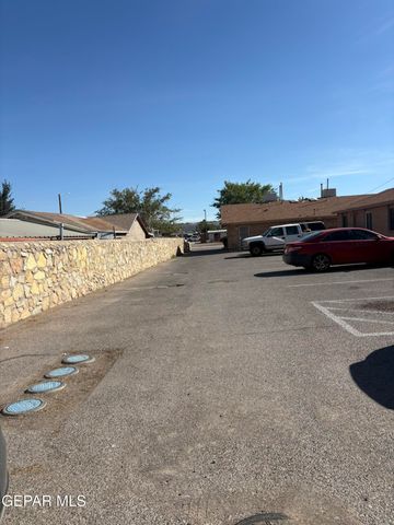 7142 Dale Road 1, El Paso, TX 79915