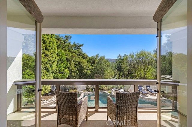10 Brentano, Laguna Hills, CA 92679