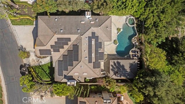 10 Brentano, Laguna Hills, CA 92679