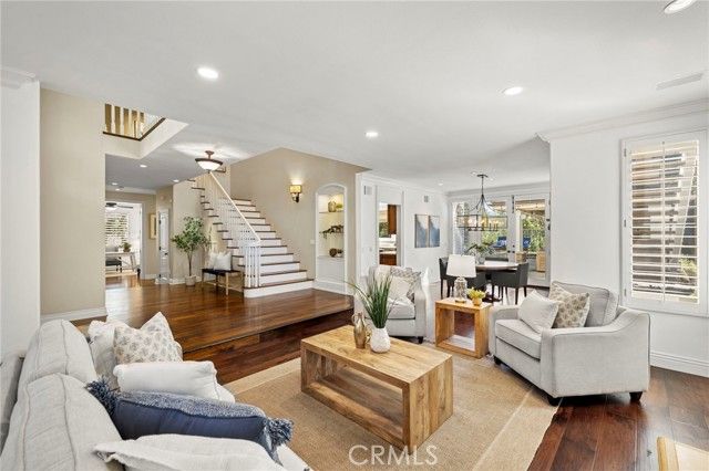 10 Brentano, Laguna Hills, CA 92679