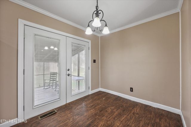 324 Wardley Rd, Knoxville, TN 37934