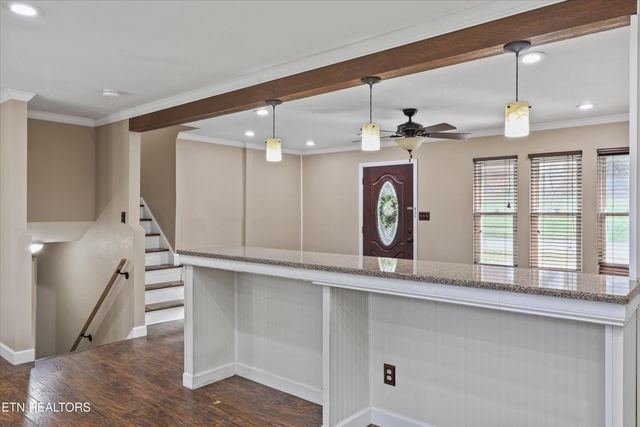 324 Wardley Rd, Knoxville, TN 37934