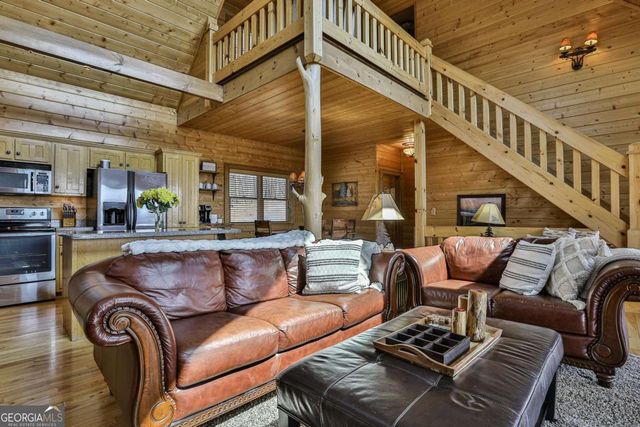 268 Oak Ledge Road, Morganton, GA 30560