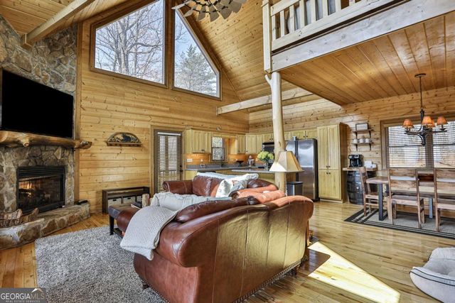 268 Oak Ledge Road, Morganton, GA 30560