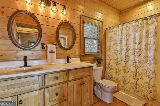 268 Oak Ledge Road, Morganton, GA 30560