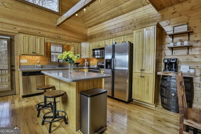 268 Oak Ledge Road, Morganton, GA 30560