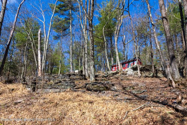 62 Grassy Ridge Road, Olivebridge, NY 12461