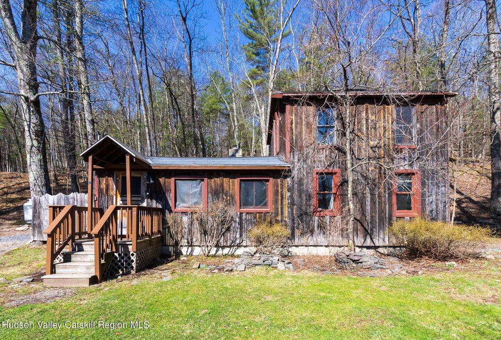 62 Grassy Ridge Road, Olivebridge, NY 12461